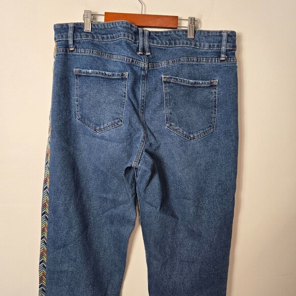 Knox Rose Women's Size 16 Embroidered Jeans Straight Leg Medium Wash - Picture 4 of 13
